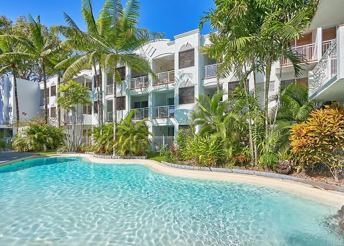 Alassio Beachfront Apartments Palm Cove